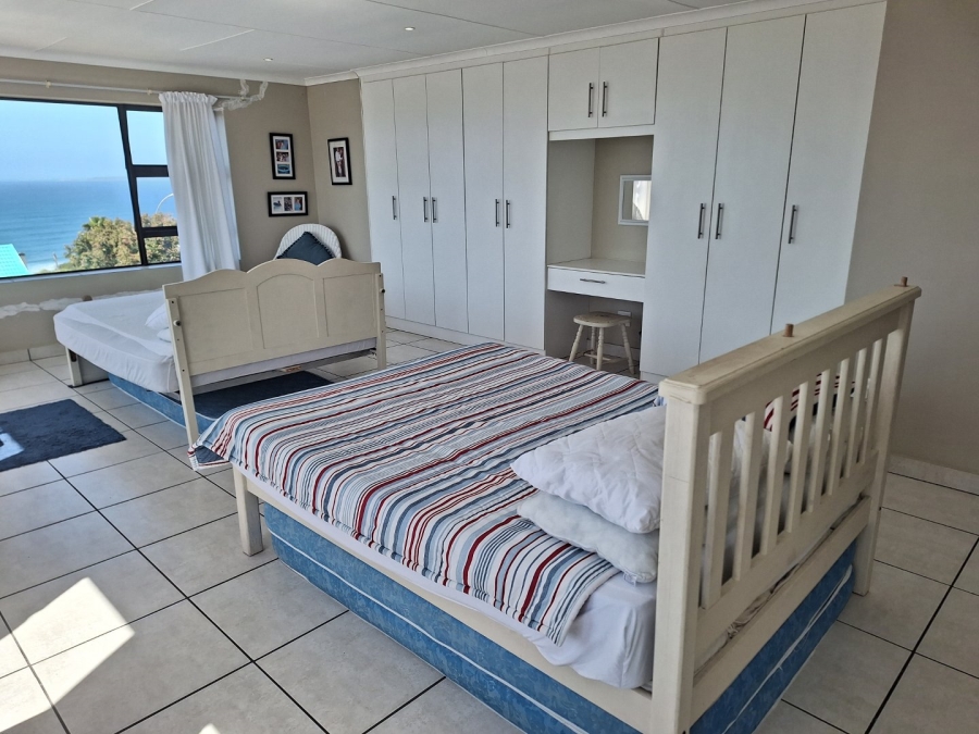4 Bedroom Property for Sale in Dana Bay Western Cape